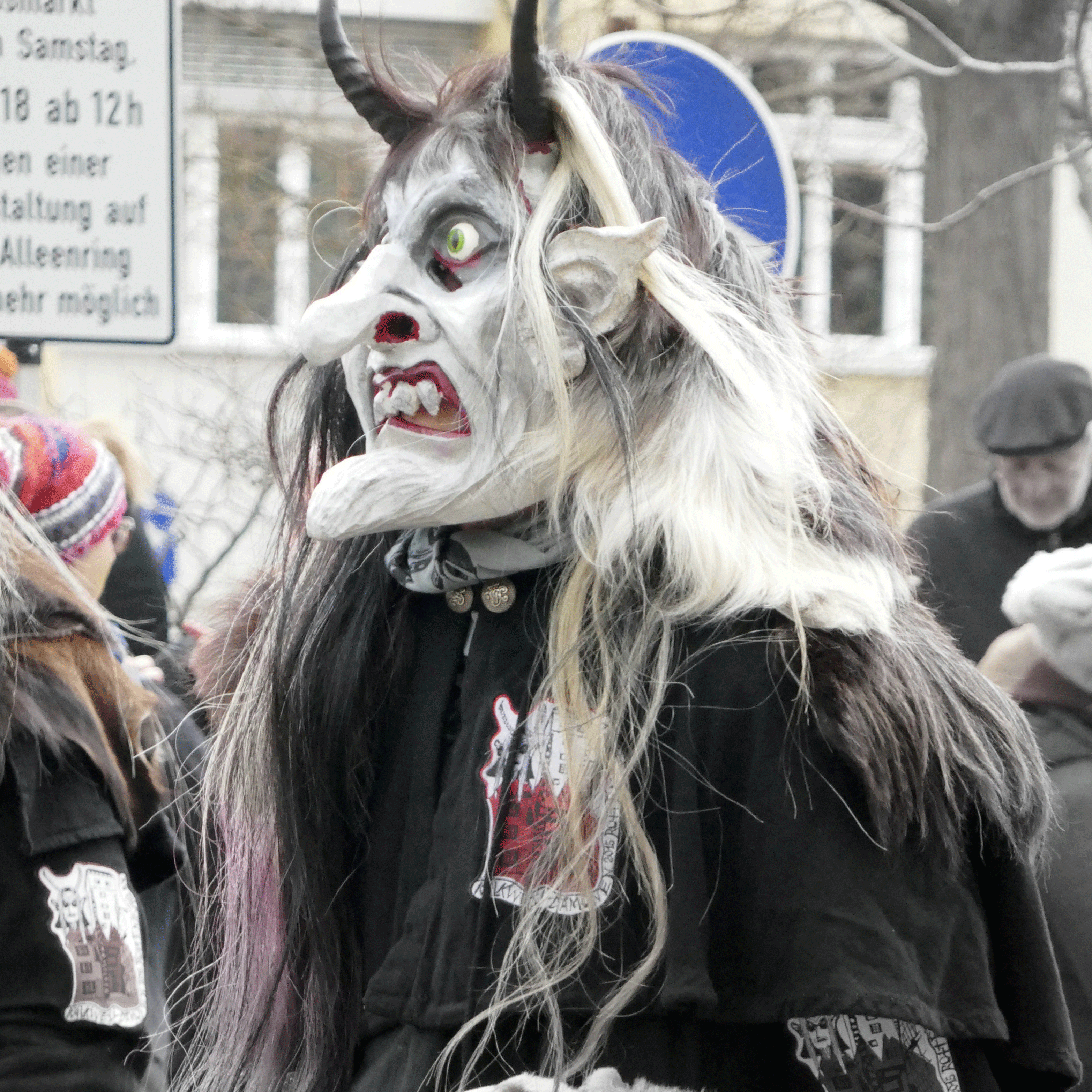 P1040715-001