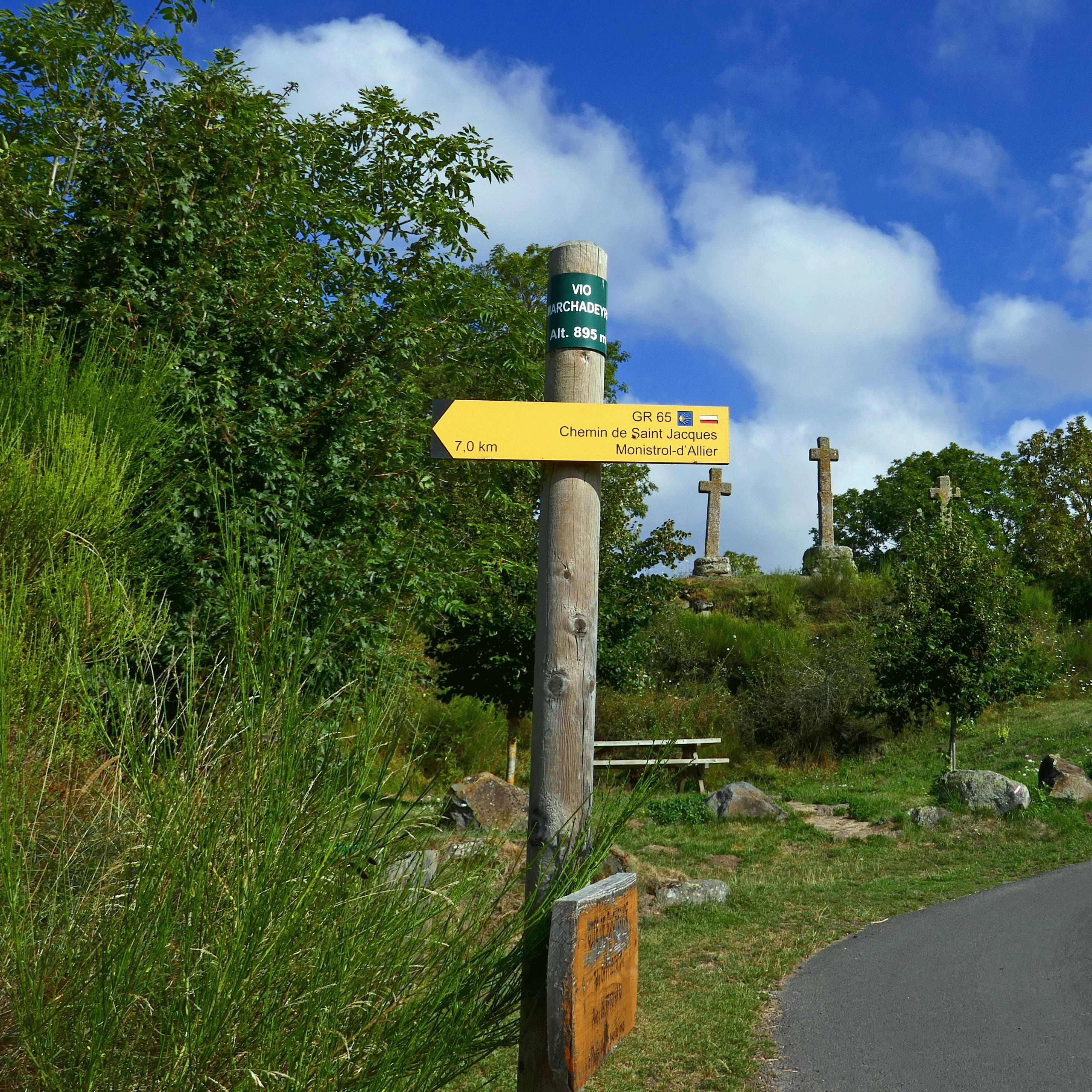 P1080286-001