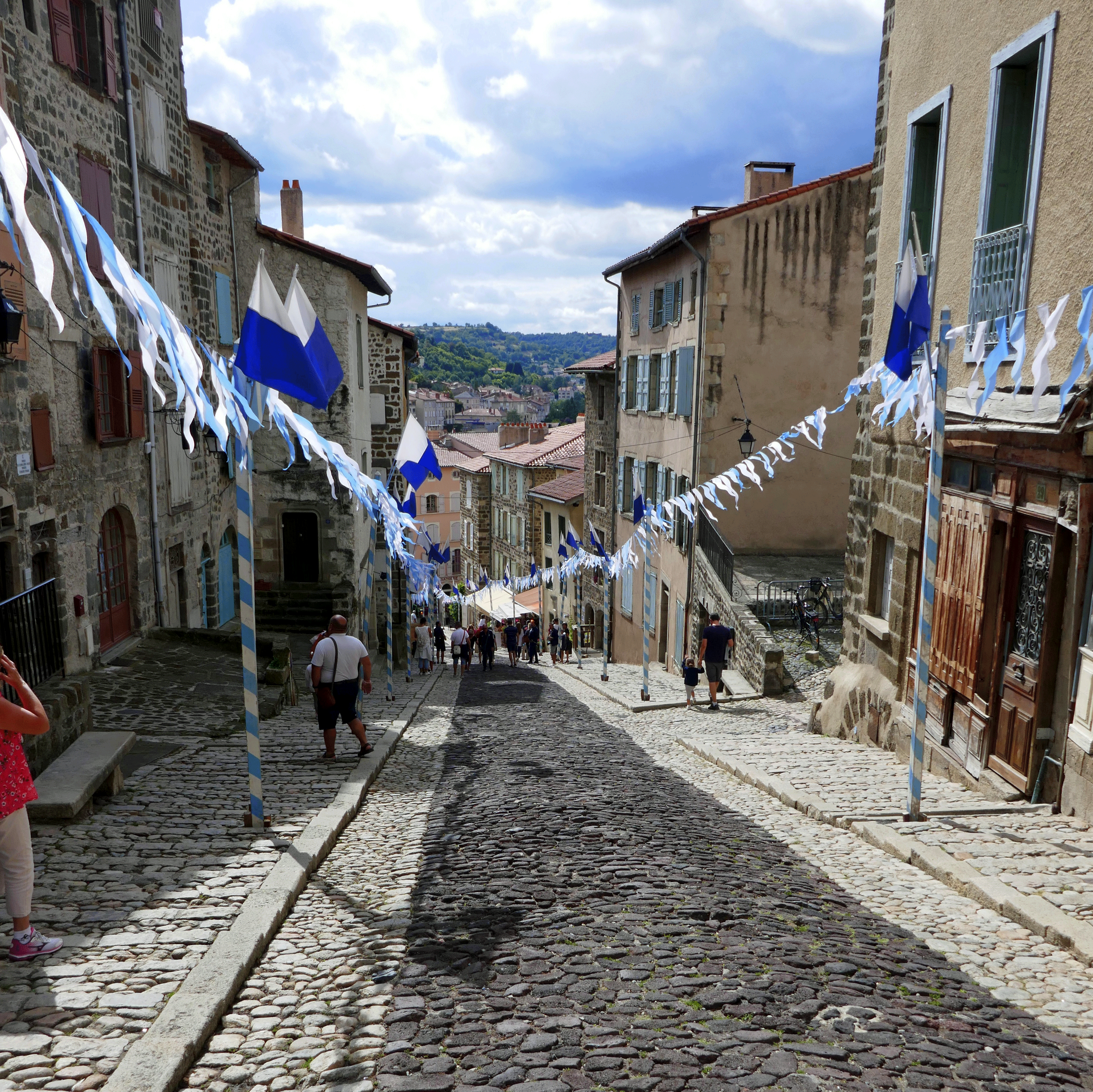 P1080232-001